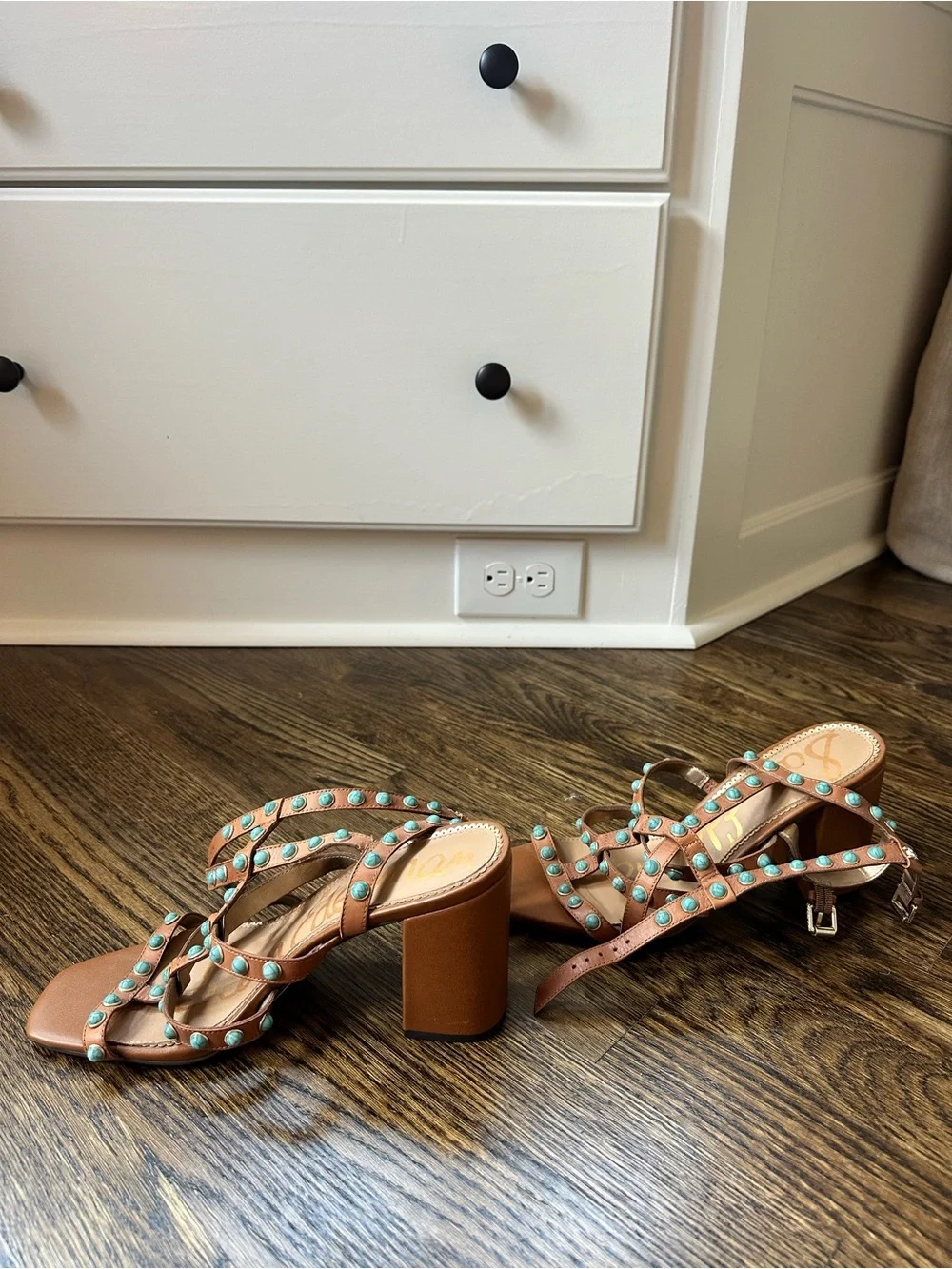 Sam Edelman Tan Leather Studded Turquoise Strap Sandals, size 9